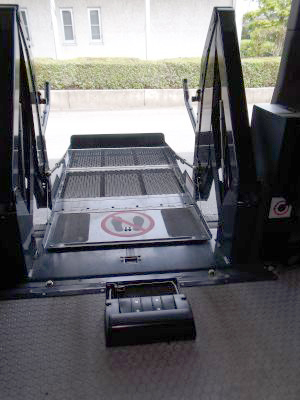 �������猩�����