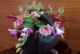 �A���e�B�[�N�|�b�g